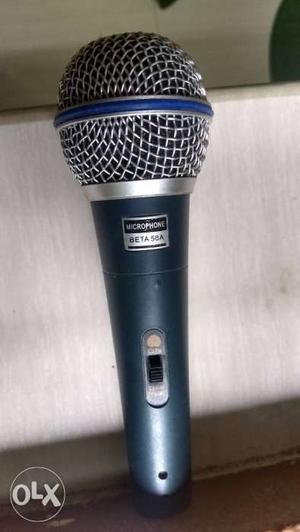 Very less used Dynamic Microphone with good