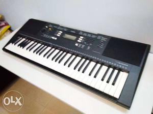 Yamaha keyboard PSR E343, resale along with stand
