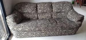 3 sitter single comfortable sofa...