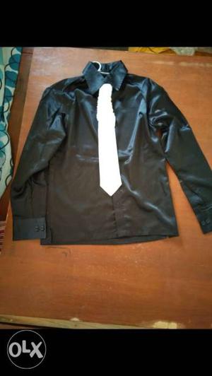 Black stripe 3 piece suit. It includes shirt,