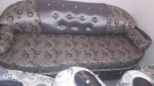 Brand new sofa set 5 seter bikul new hai only 7