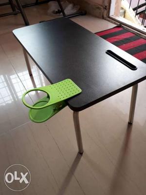 Green And Black Folding Table