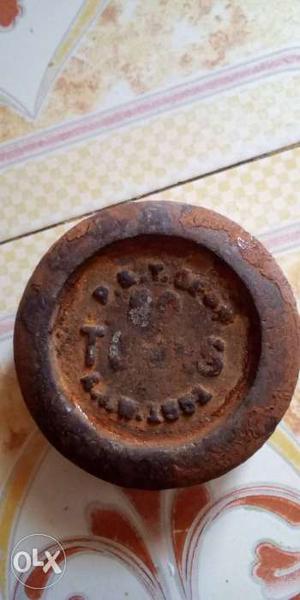 Maharaja time old weight in Jammu tested item