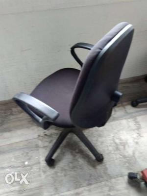Office Chairs, Featherlight brand 3 yrs old, Useable