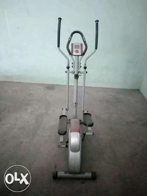 Orbi tech leite good condition.. 1-5 years old