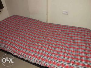 1 single mattress. Viman nagar