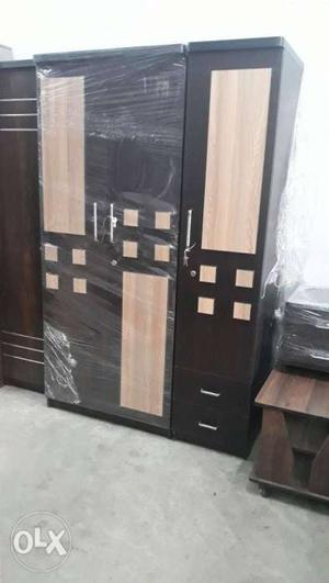 3 door wardrobe in block design brand new and