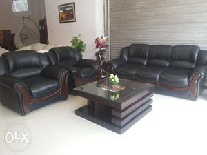 3+1+1 Sofa With Center Table Based On Leatherite