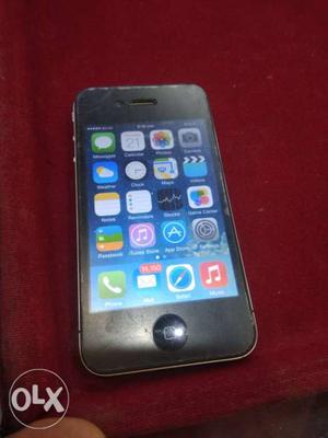 Apple iPhone 4 best n mint condition