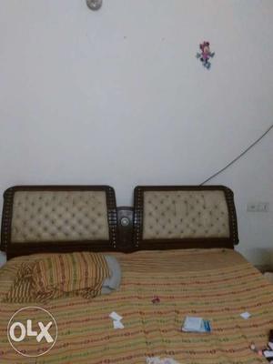 Bed for sale in Punjabi bagh full bed in good