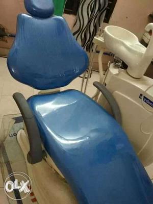 Fully electrical dental chair with compressor 2yrs oldfor