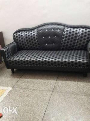 Tufted Black And Gray Sofa
