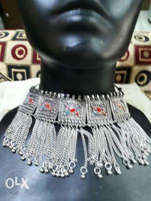 Antic neckless nd Earring, more varities ln all