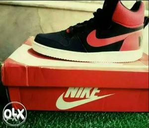 Black And Red NIKE High-top Sneaker With Box