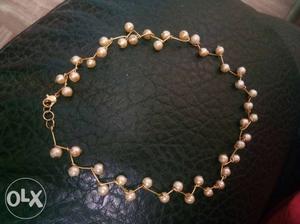 Gold-colored White Pearl Link Necklace