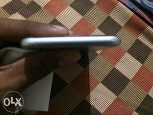 I phone 6 / 16gb In Good Condition Space Silver