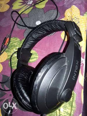 Intex one month old Doubly sound headphone