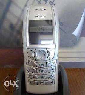 Original Nokia i phone with charger
