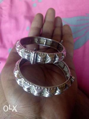 Pure old Chandi Bangle sale on very low price.so