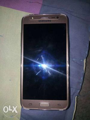 Samsung galaxy J5 Good condition with bill box