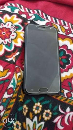 Samsung j7 pro 1.5monts used normal available box