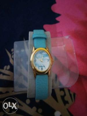 Sonata wrist watch for ladies