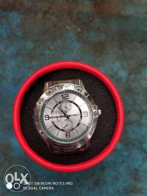 Timex watch for sale.Contact no: 7 0 two 
