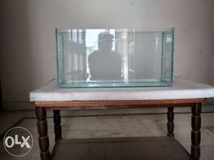 2 by 1 feet aquarium for sale with white gravel