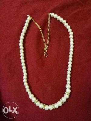 Beautiful pearl neck chain..grab ittt
