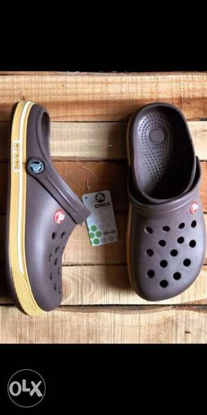 Fresh new branded CROCS chappel with all brand