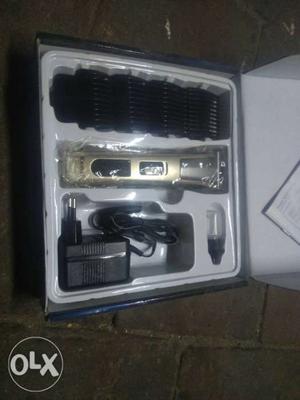 Gray And Black Hair Trimmer Set