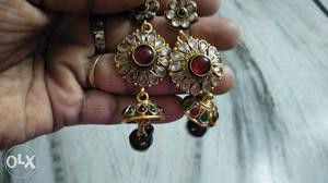 NeW Neckless with jumka set not used