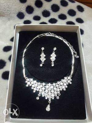 Silver diamond necklace very beautiful brand new
