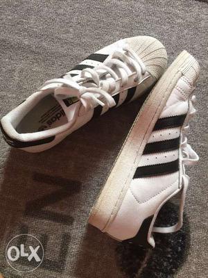 100% authentic Adidas superstar sized Uk 6