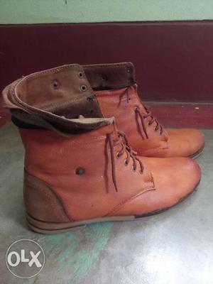 Brown shoe new condition