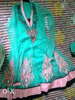 Green Floral Traditional Dress full sleeve kurta with