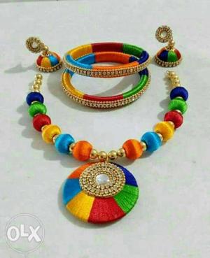 New silk thread nakeless set with bangle