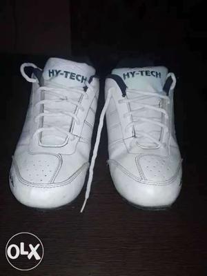 Pair Of White orignal High-top Sneakers size-9 h.