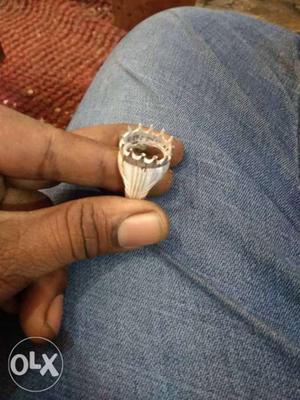 Silver-colored Diamond Ring