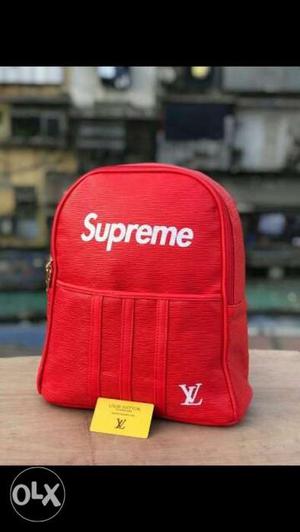 Supreme x Louis Vuitton bagpack: •Original