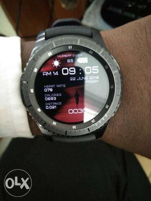 Very nice samsung gear s3 frontier watch only 3