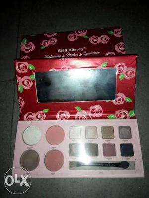 White And Red Makeup Pallet