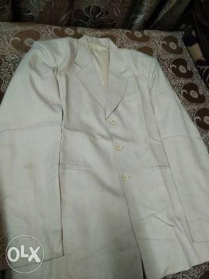 White Notched Lapel Suit Jacket