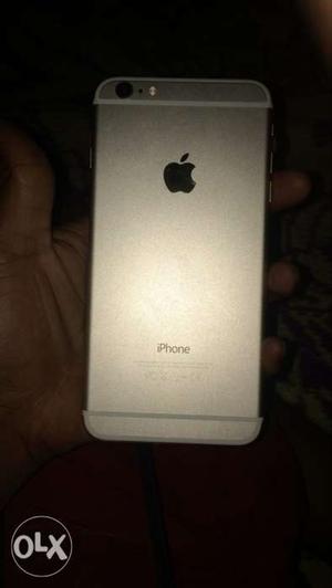 4 months old iphone 6 plus 64 gb in mint