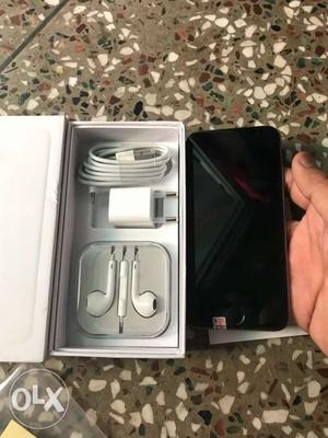 Apple iphone 6 64gb with bill and accessories box