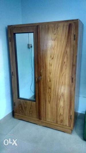 Complete high quality big size wooden 2 door wardrobe