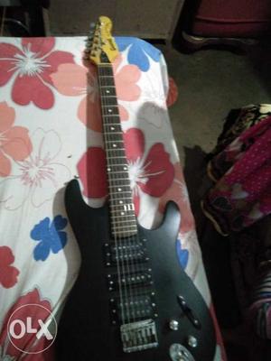 Givson lead 2 guitar in good condition almost new