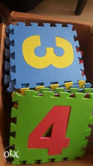 Kids eva foam play mats with 0 to 9 numbers.