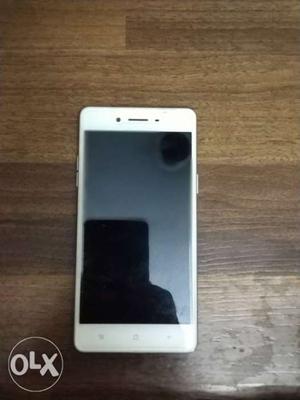 Oppo F1 Not even a single scratch. Only used