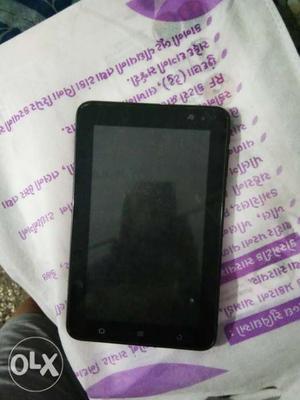 Reliance tablet 19 X 12 cm in good condition